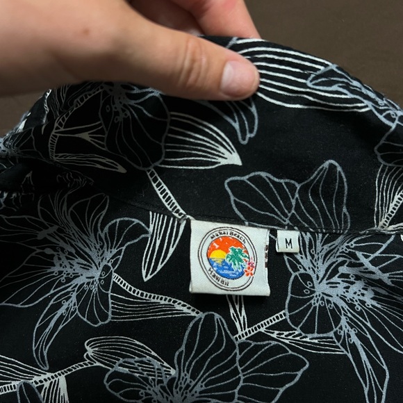 HAWAII button up shirt - Picture 13 of 14